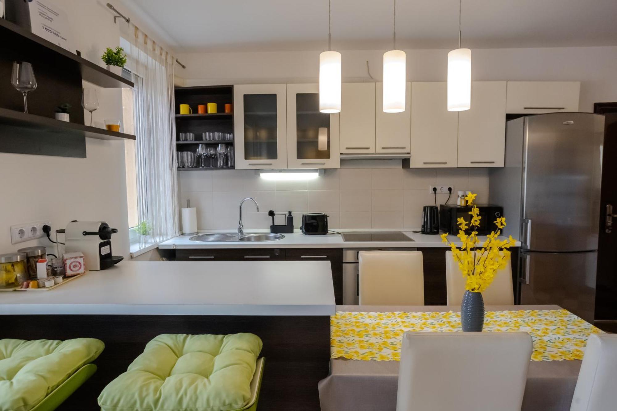 Six Corners - Sunny Corner Apartman Pécs Kültér fotó