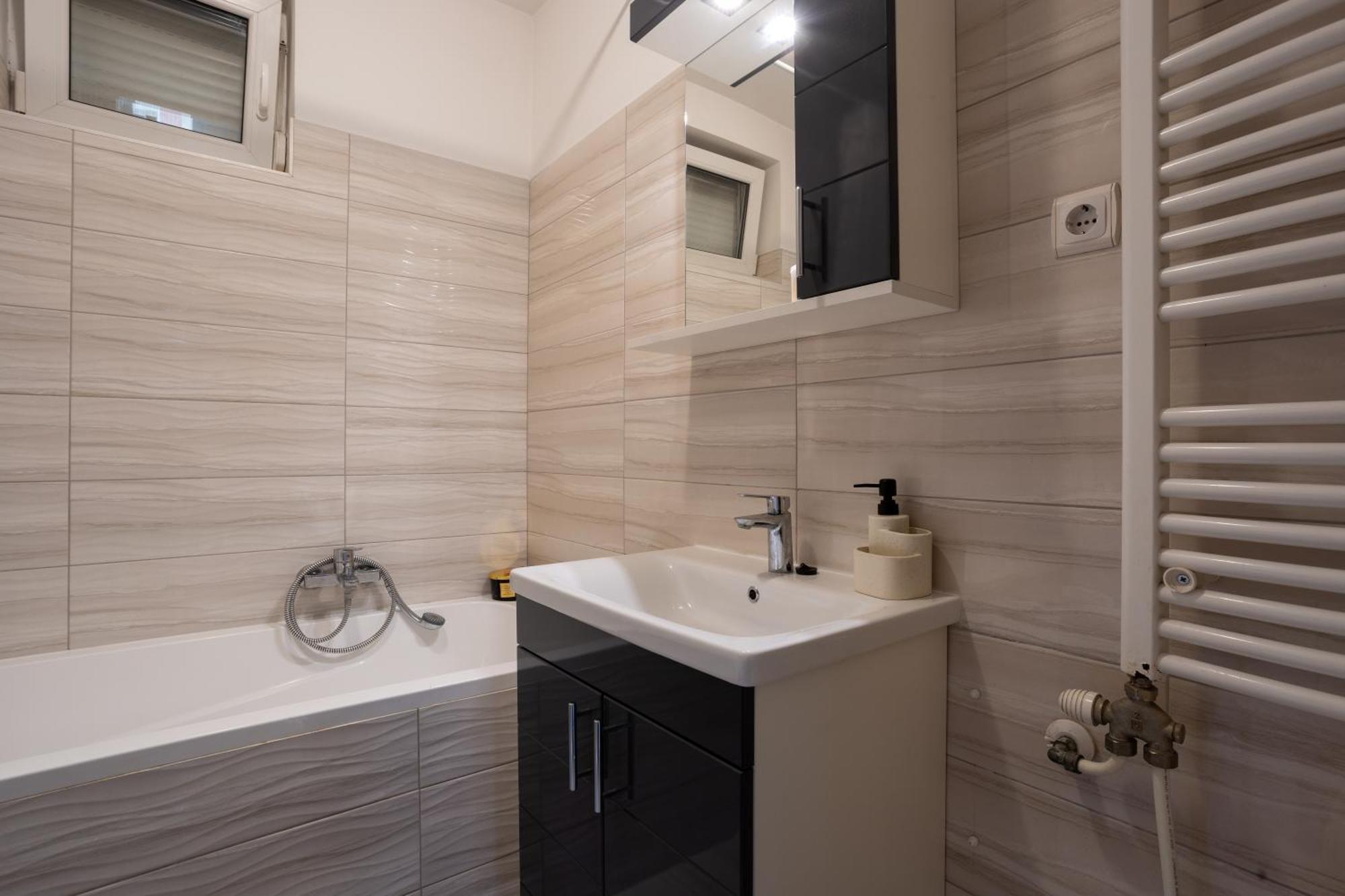 Six Corners - Sunny Corner Apartman Pécs Kültér fotó